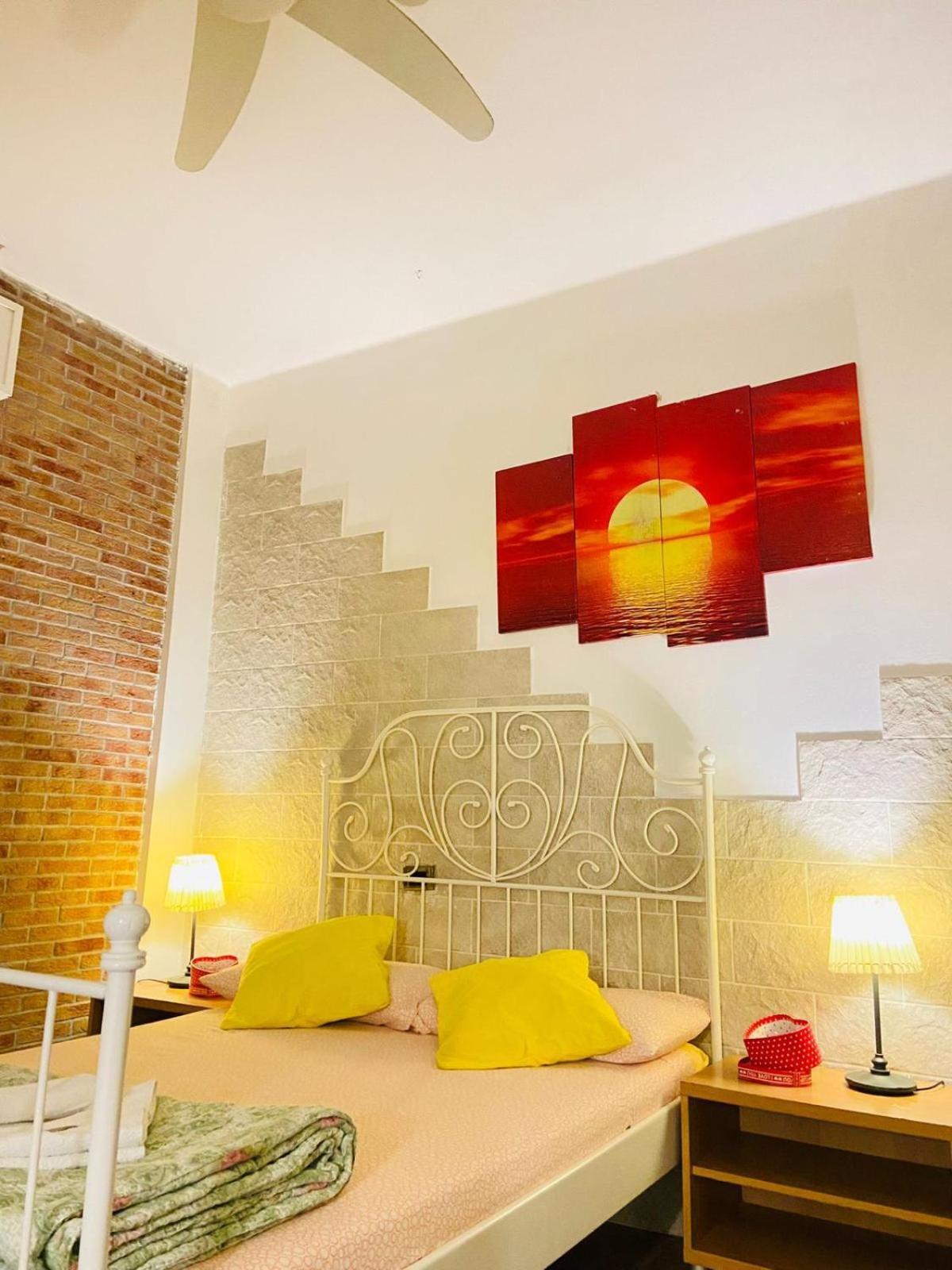 Europe Station Rooms Parma Dış mekan fotoğraf