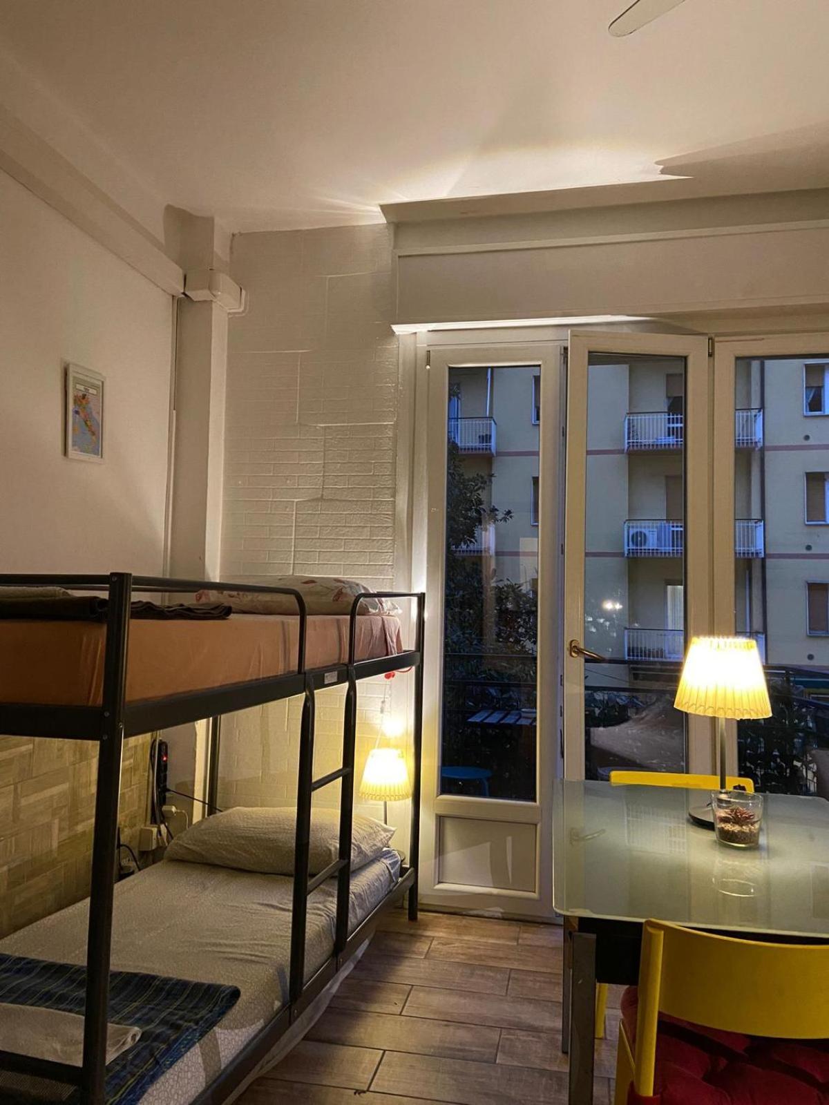 Europe Station Rooms Parma Dış mekan fotoğraf